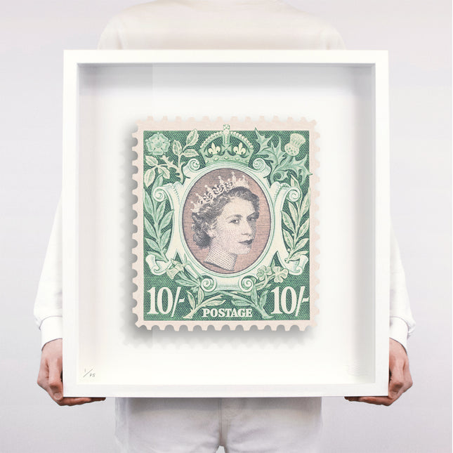 QUEEN IV